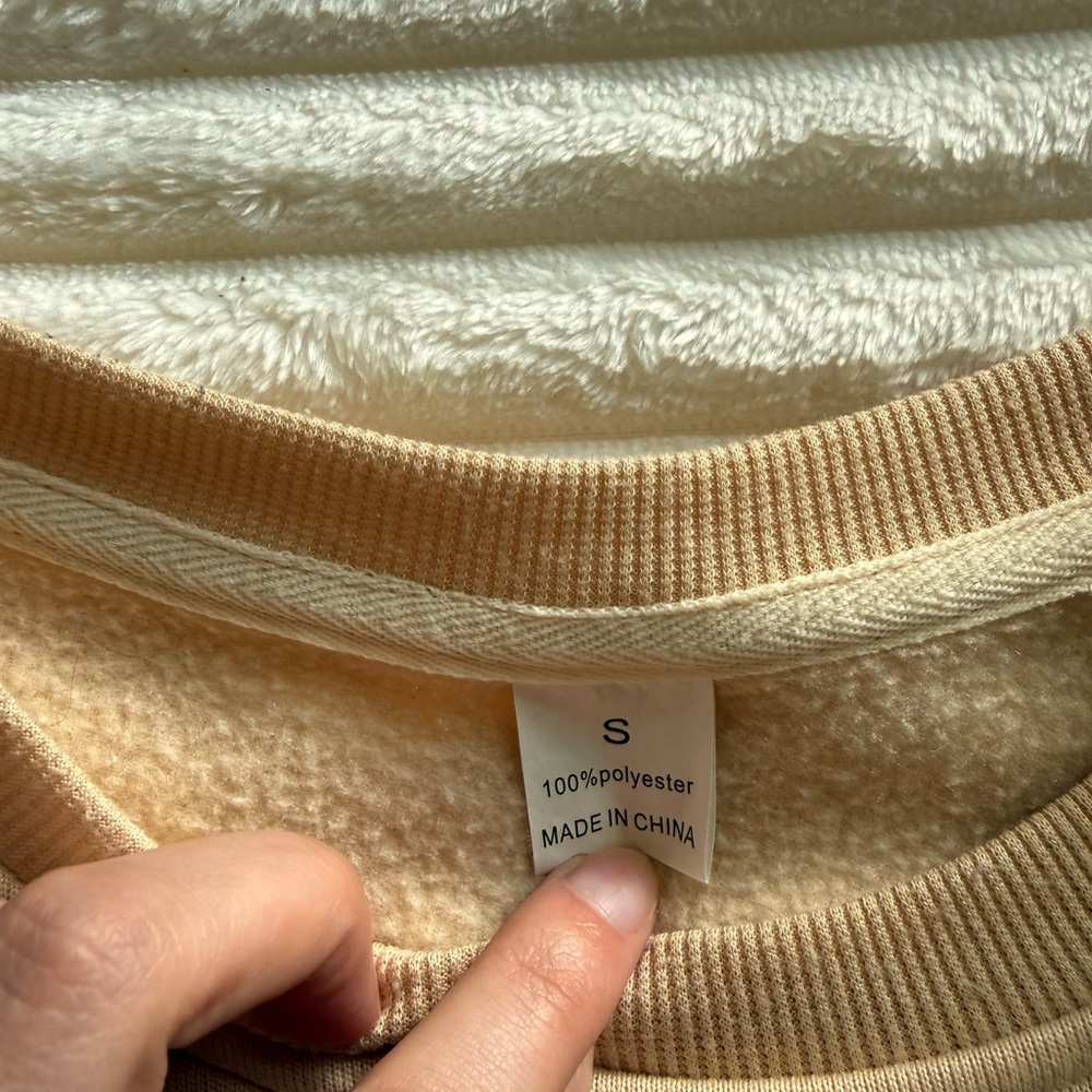 Cape Cod Massachusetts Crewneck Sweatshirt - Beige with Red Lobster - Picture 2 of 2